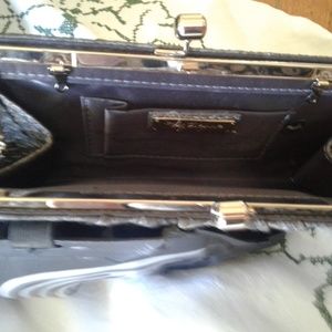 Clutch purse